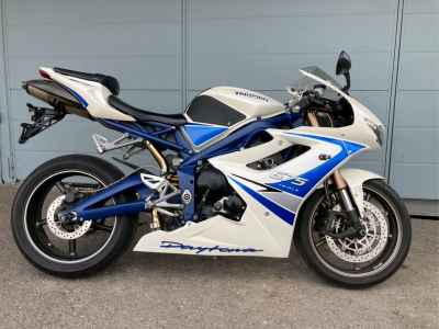 Triumph Daytona 675SE 2010