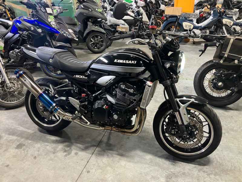 Kawasaki Z900RS 2021