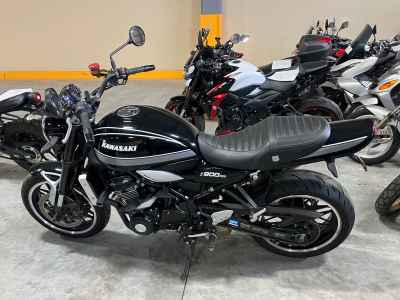 Kawasaki Z900RS 2021