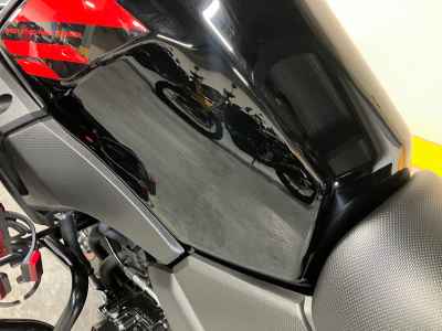 Suzuki GSR250