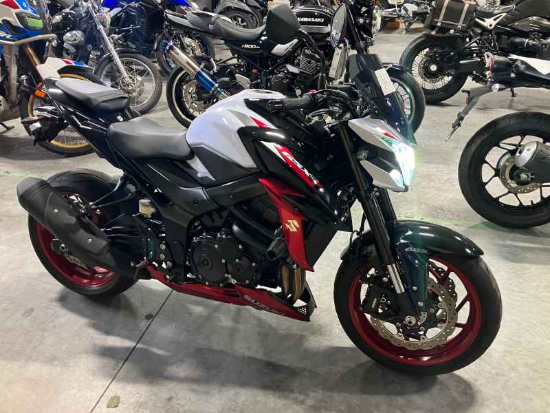 Suzuki GSX-S750 2020