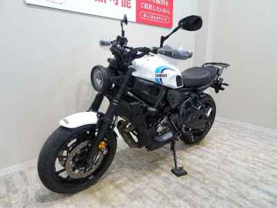Yamaha XSR700 2022