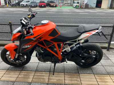 KTM 1290 Super Duke R 2015