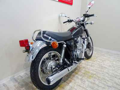 Yamaha SR400 2012
