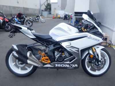 Honda CBR250RR 2023