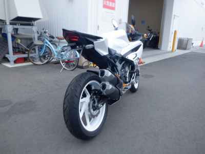 Honda CBR250RR 2023
