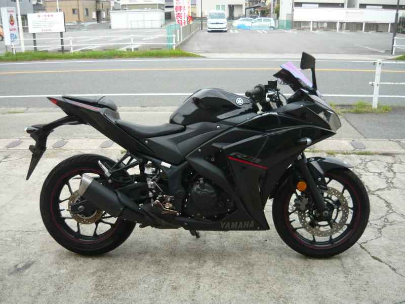 Yamaha YZF-R3 2018