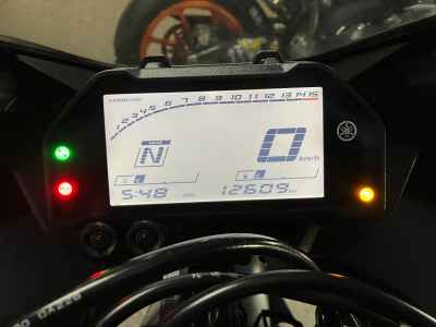Yamaha YZF-R25 2020