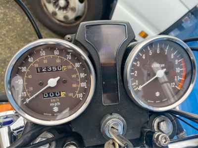 Suzuki GS425 2024