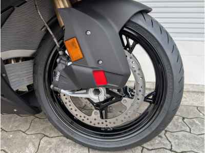 BMW S1000RR 2025
