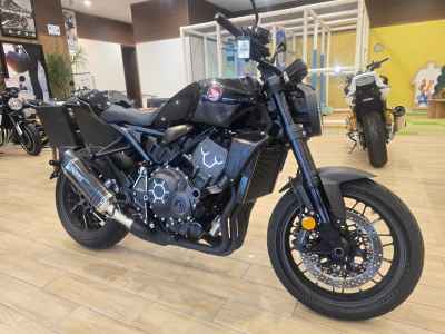Honda CB1000R 2023