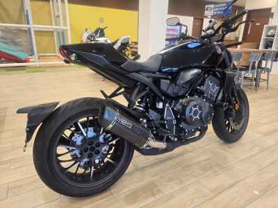Honda CB1000R 2023