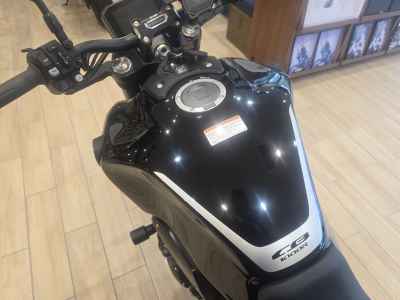 Honda CB1000R 2023