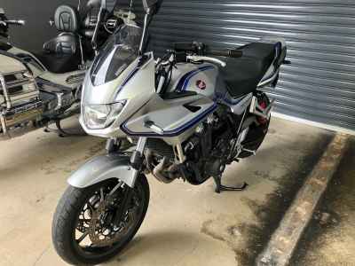 Honda CB1300SF 2023