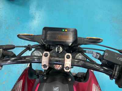 Honda CB250R 2018