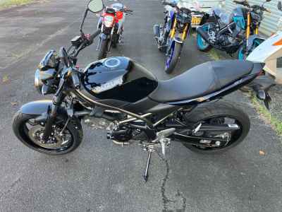 Suzuki SV650 2022