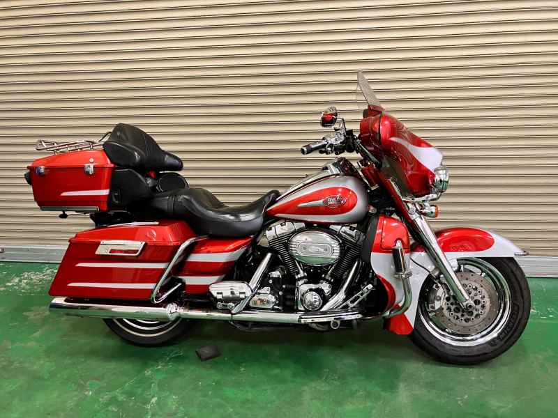 Harley-Davidson Electra Glide FLHTCU1580 2008