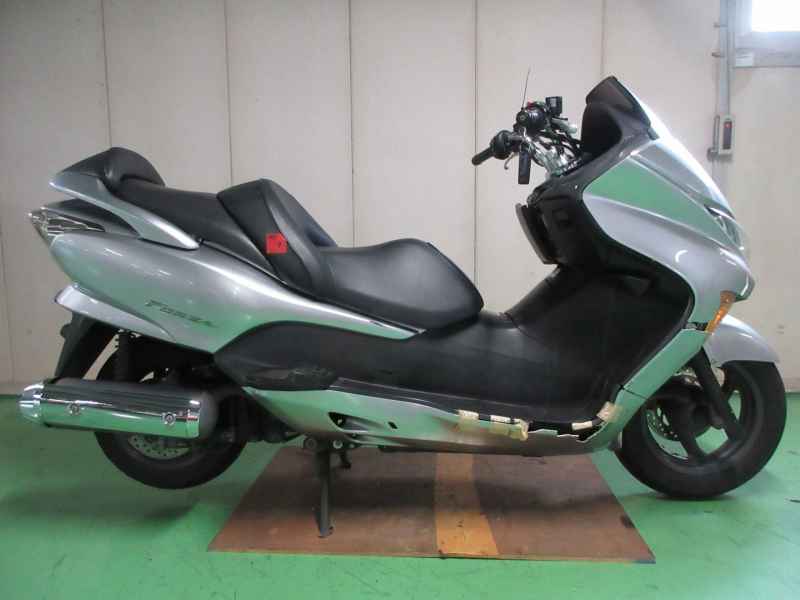 Honda Forza 2006