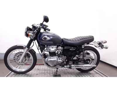 Kawasaki W800 2023