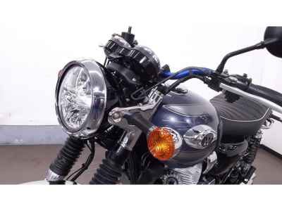 Kawasaki W800 2023