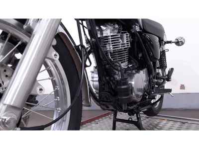 Yamaha SR400 2021