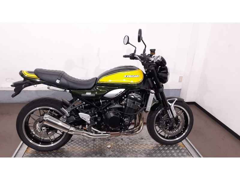 Kawasaki Z900RS 2024