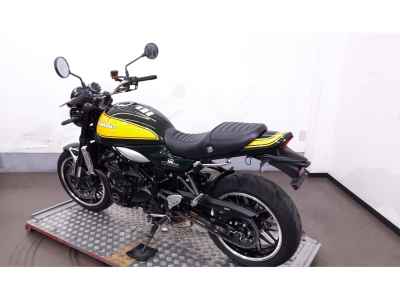 Kawasaki Z900RS 2024