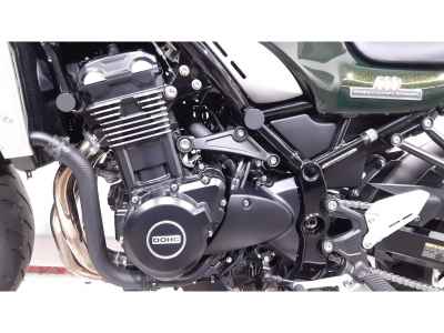 Kawasaki Z900RS 2024