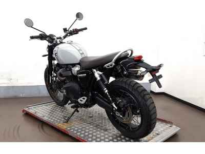 Triumph Scrambler 1200X 2024