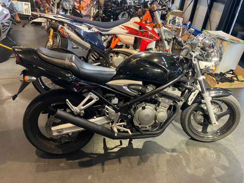 Suzuki Bandit 250