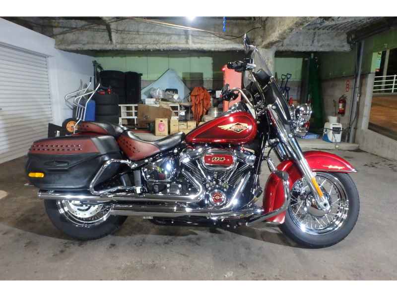 Harley-Davidson Heritage FLHCS1870 2023