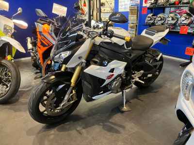 BMW S1000R 2016