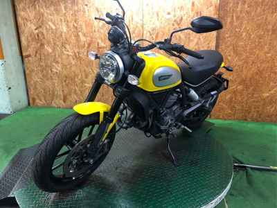 Ducati Scrambler Icon 2015