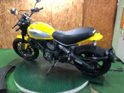 Ducati Scrambler Icon 2015