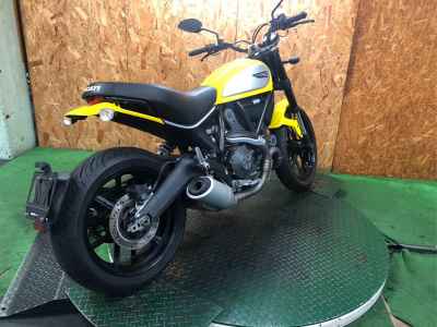 Ducati Scrambler Icon 2015