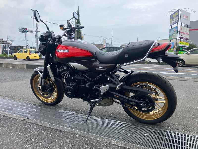 Kawasaki Z900RS 2022