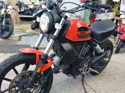 Ducati Scrambler Sixty2 2019