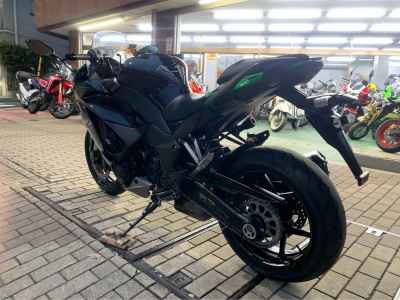 Kawasaki Ninja 1000SX 2022