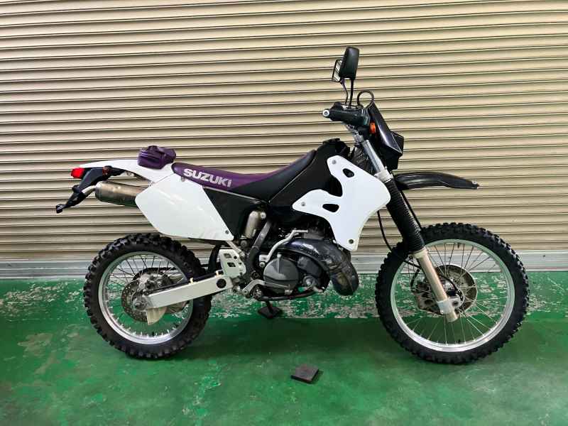 Suzuki RMX250S