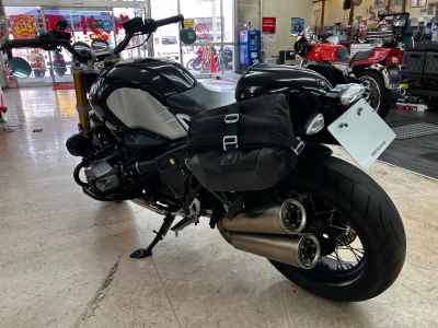 BMW R nineT 2019