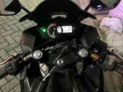 Yamaha YZF-R25