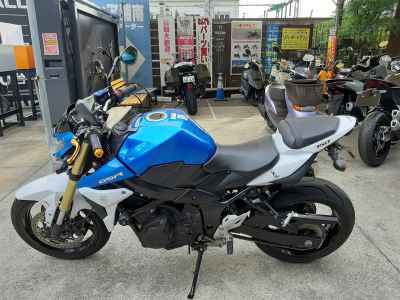 Suzuki  2013