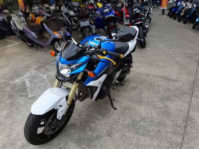 Suzuki  2013