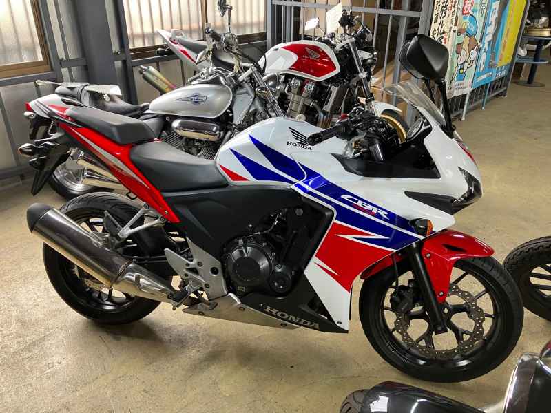 Honda CBR400R 2013