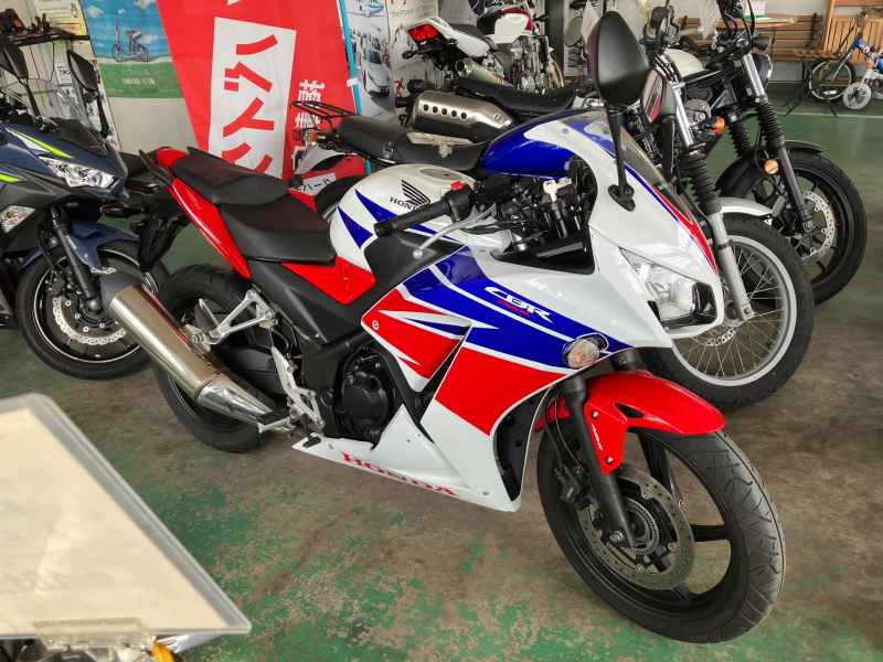 Honda CBR250R 2015