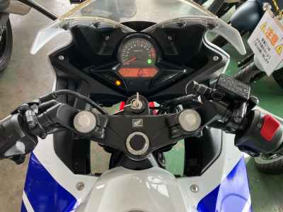 Honda CBR250R 2015
