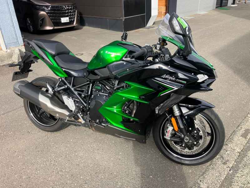 Kawasaki Ninja H2 SX 2024