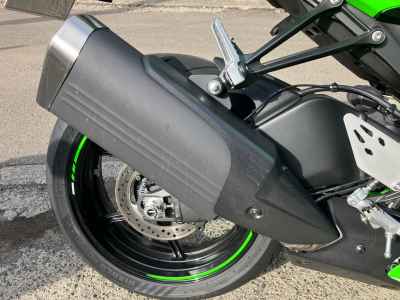 Kawasaki Ninja ZX-6R 2025