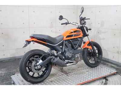 Ducati Scrambler Sixty2 2018