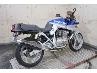 Suzuki GSX250S Katana